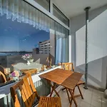 - Haus F, App 0f0608 * Heiligenhafen
