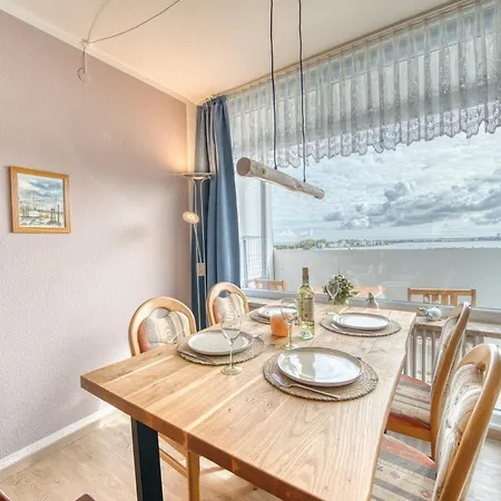 - Haus F, App 0f0608 Apartment *